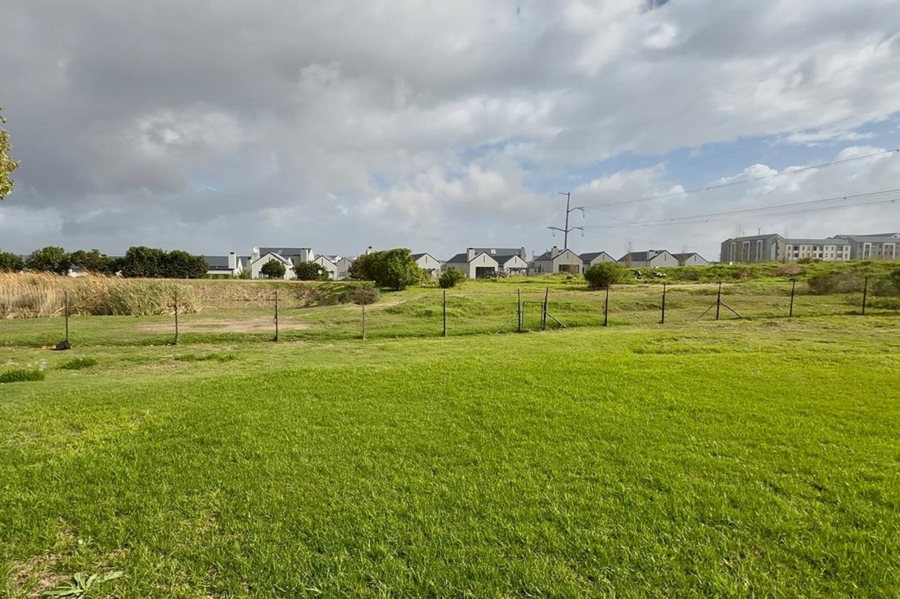 To Let 3 Bedroom Property for Rent in De Wijnlanden Residential Estate Western Cape